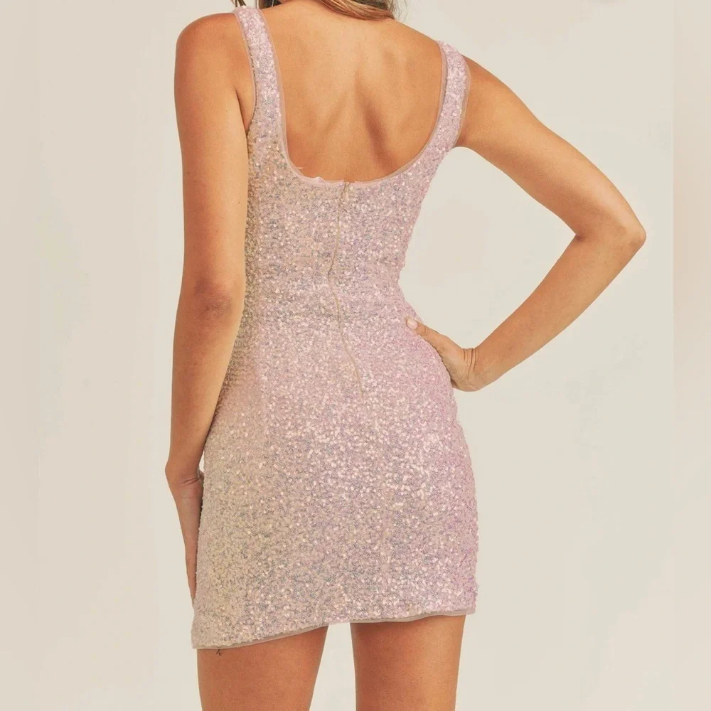 Mable Sequin Pink Scoopneck Mini Homecoming Dress